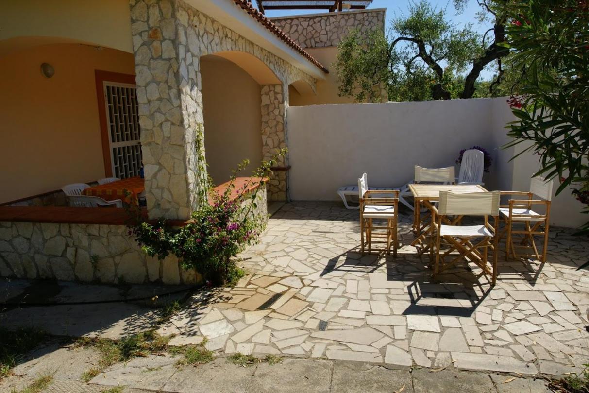 Villa Oleandro Ciccino فيستَ المظهر الخارجي الصورة